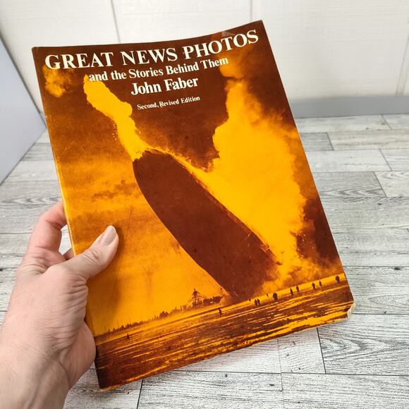 Great News Photos and the Stories Behind Them by John Faber Softcover Book - Picture 1 of 14